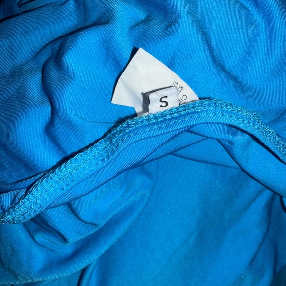 ⚠️ CLEARANCE 
Vibrant Blue Maxi Skirt Set for Women - Picture 3 of 3